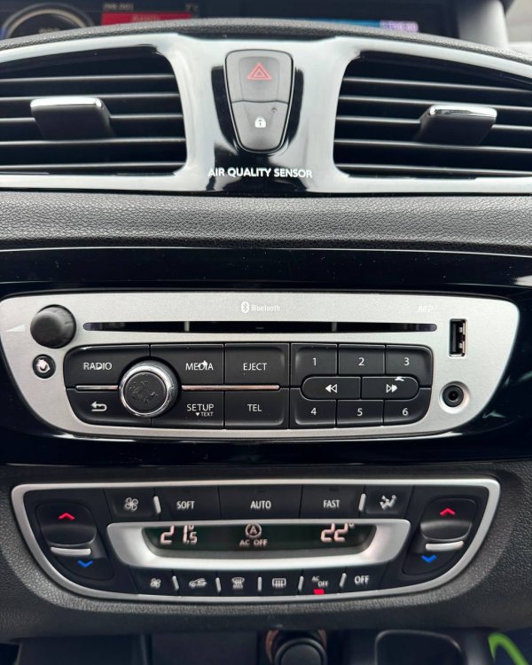 Renault Grand Scenic III · 2-й рестайлинг - Image 17