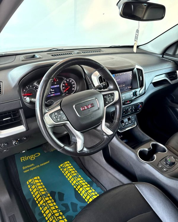 GMC Terrain II - Image 11