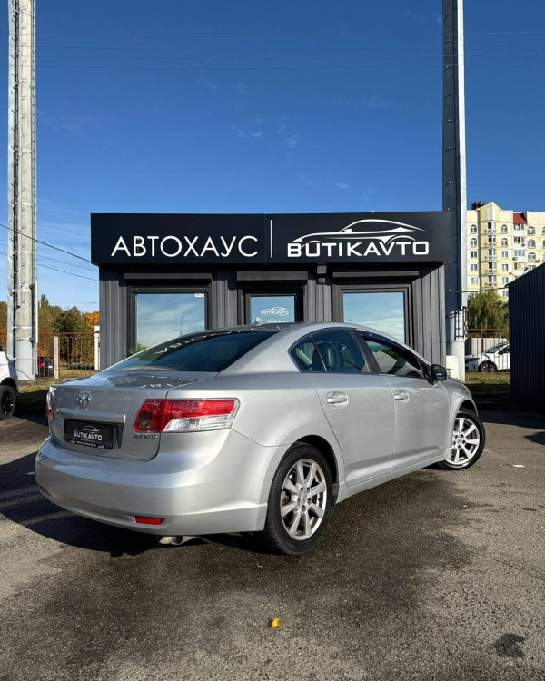 Toyota Avensis III (T270) - Image 6