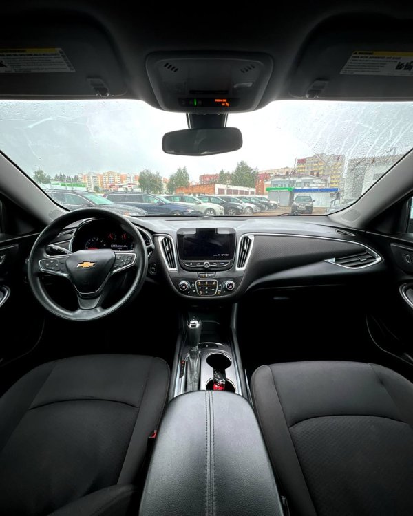 Chevrolet Malibu IX · Рестайлинг - Image 12