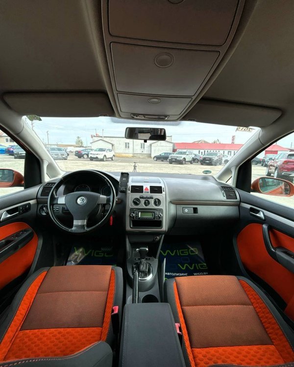 Volkswagen Touran I · Рестайлинг - Image 9