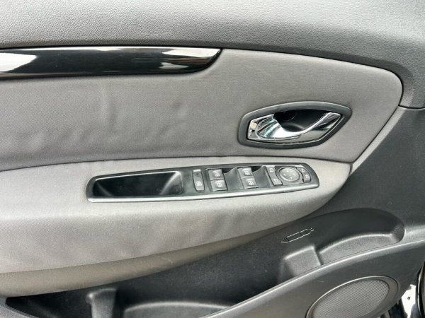 Renault Scenic III · 2-й рестайлинг, 2013 г - Image 10