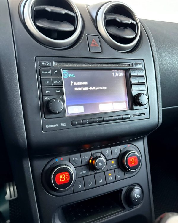Nissan Qashqai I · Рестайлинг - Image 12