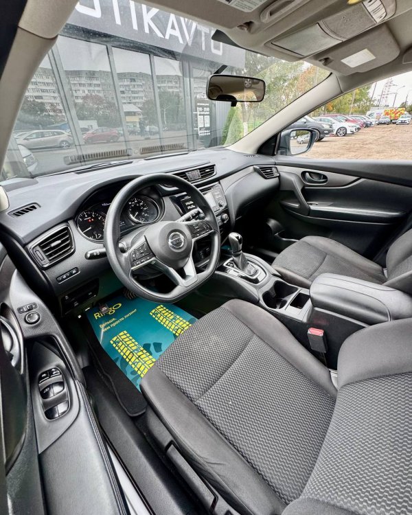 Nissan Rogue Sport I - Image 10
