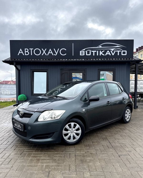Toyota Auris I (E150) - Image 3