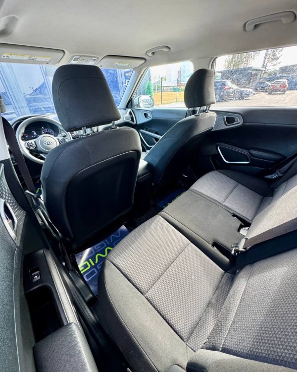 Kia Soul III - Image 11