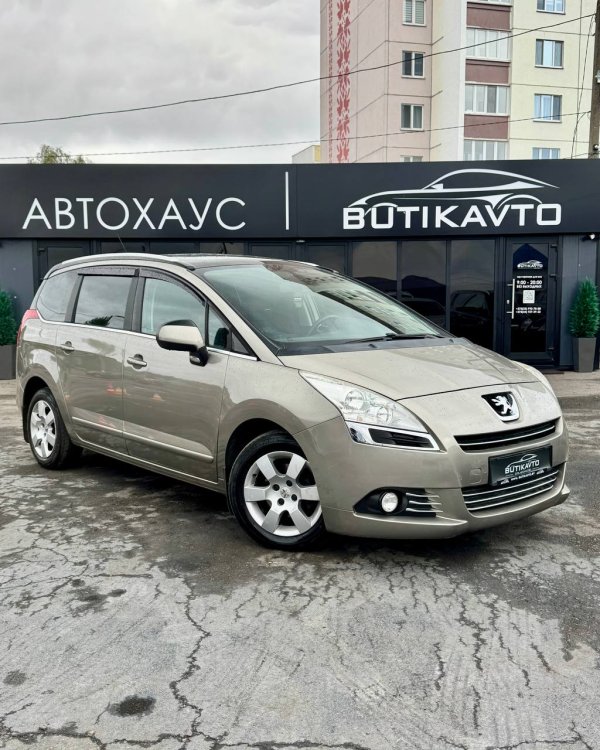 Peugeot 5008 I