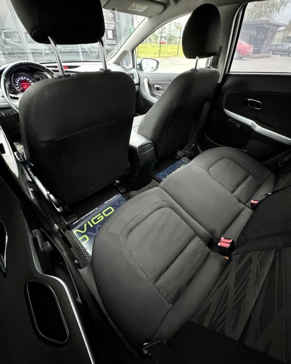 Kia Cee'd II · Рестайлинг - Image 11