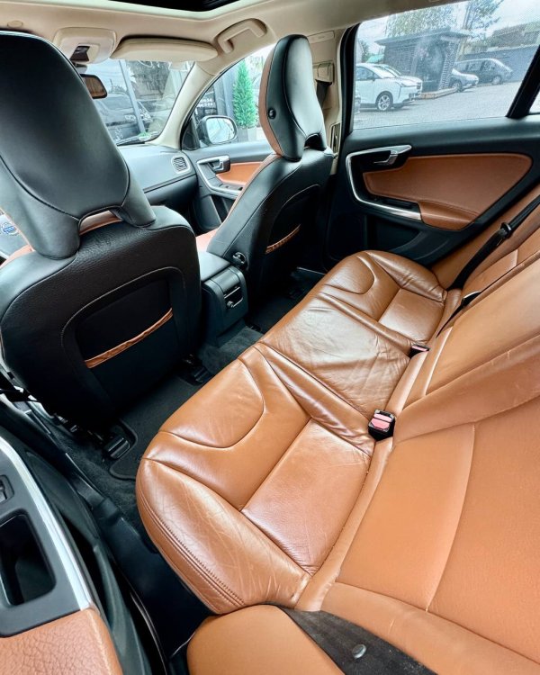 Volvo V60 I - Image 11