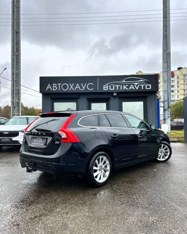Volvo V60 I · Рестайлинг - Image 6