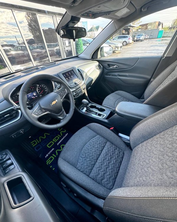 Chevrolet Equinox III · Рестайлинг - Image 10