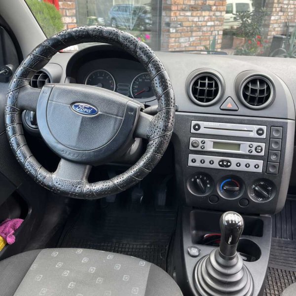 Ford Fiesta 2005 г 278190 км - Image 12