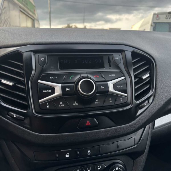 Lada Vesta 2021 г 100680 км - Image 12