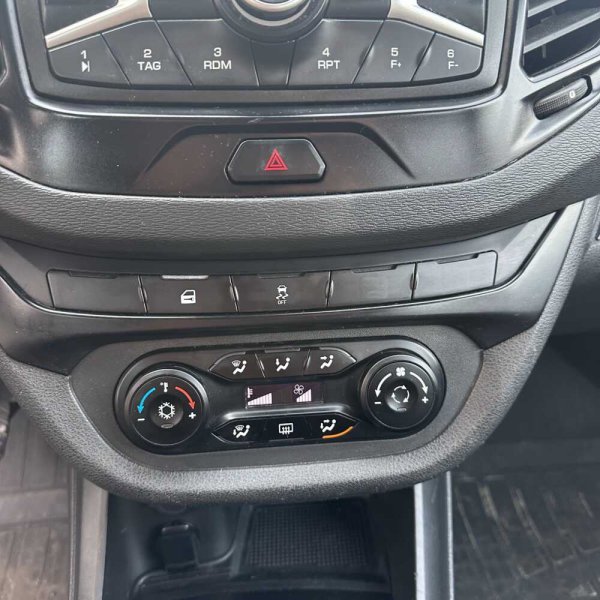 Lada Vesta 2021 г 100680 км - Image 13