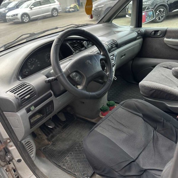Peugeot 806 2000 г 803910 км - Image 10