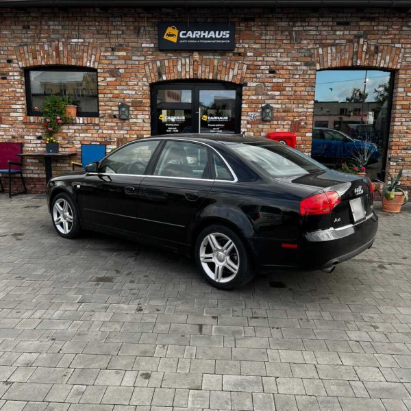 Audi A4 2006 г 261972 км - Image 4