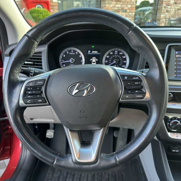 Hyundai Sonata 2017 г 111565 км - Image 12
