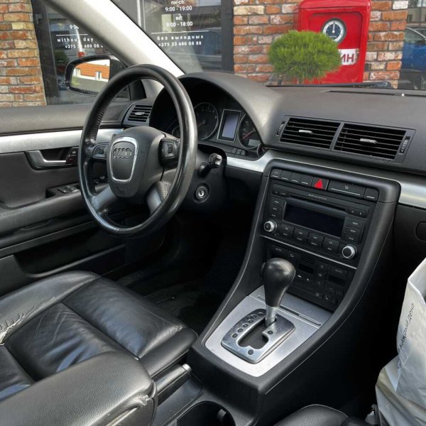 Audi A4 2006 г 261972 км - Image 23