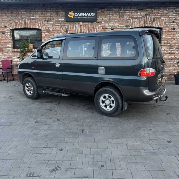 Hyundai H-1 2000 г 293147 км - Image 4