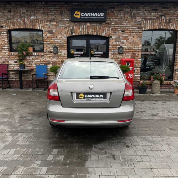 Skoda Octavia 2010 г 289877 км - Image 5