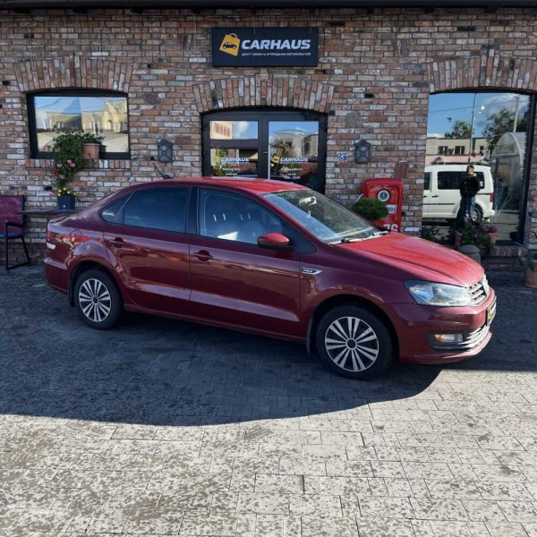 Volkswagen Polo Sedan 2018 г 425127 км