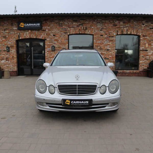 Mercedes E-класс 2003 г 536000 км - Image 2