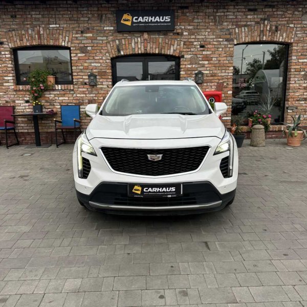 Cadillac XT4 2019 г 164540 км - Image 2