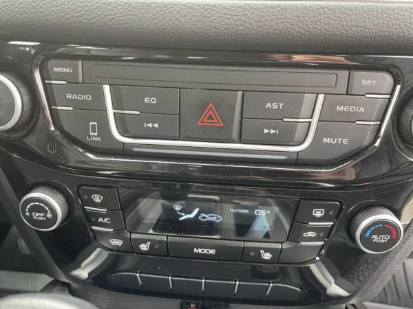 Geely Emgrand X7 2018 г 38000 км - Image 11