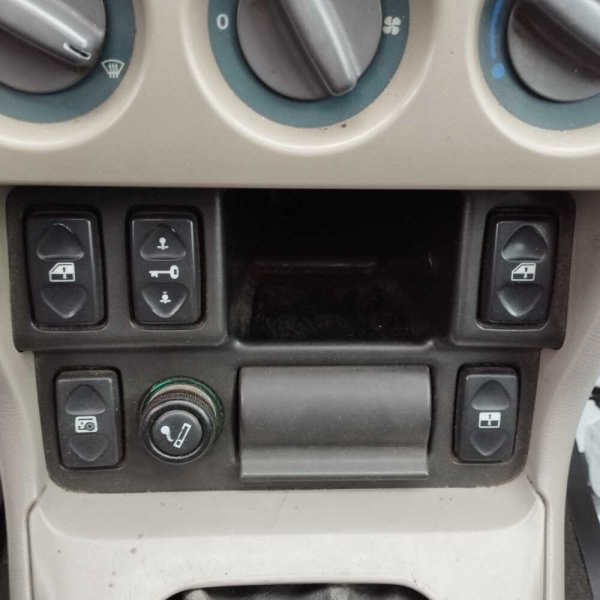 Land Rover Freelander 1999 г 330641 км - Image 14