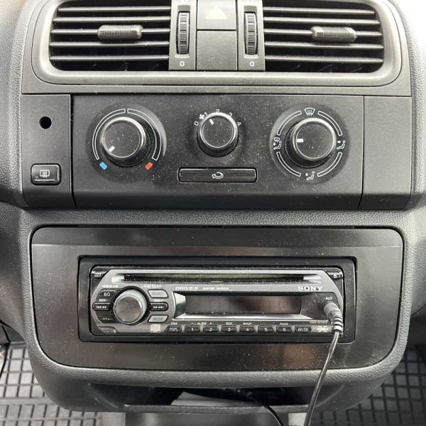 Skoda Fabia 2008 г 151000 км - Image 9
