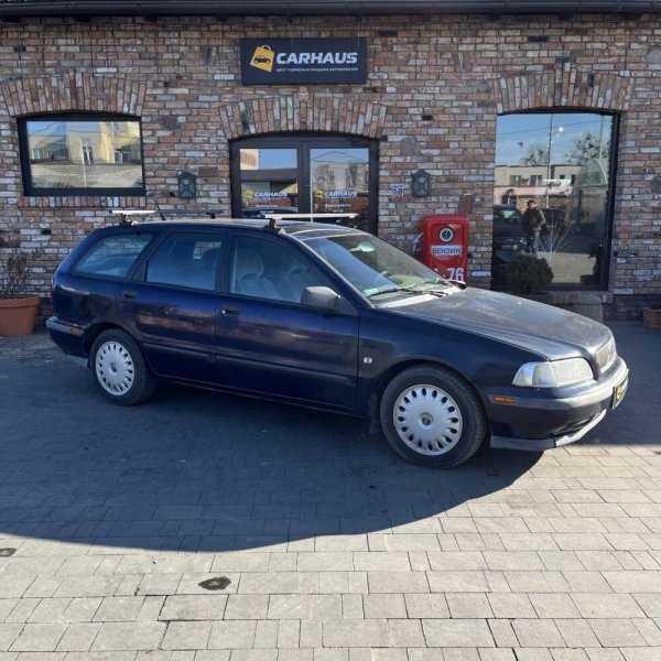 Volvo V40 1997 г 509218 км