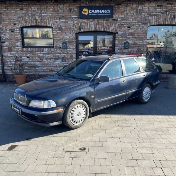 Volvo V40 1997 г 509218 км - Image 3