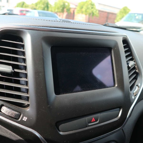 Jeep Cherokee 2019 г 104000 км - Image 11