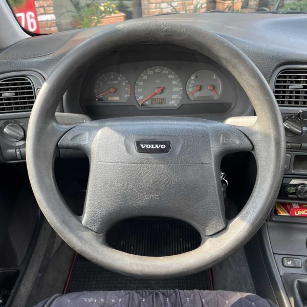 Volvo S40 1998 г 582446 км - Image 16