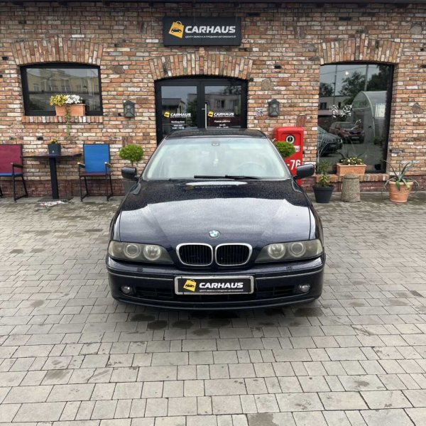 BMW 5 серия 2003 г 426347 км - Image 2