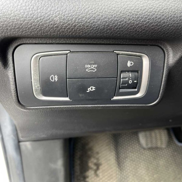BYD Yuan 2018 г 147374 км - Image 12