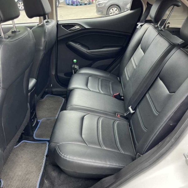 BYD Yuan 2018 г 147374 км - Image 21
