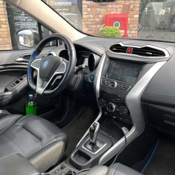 BYD Yuan 2018 г 147374 км - Image 27