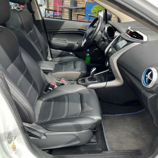 BYD Yuan 2018 г 147374 км - Image 28