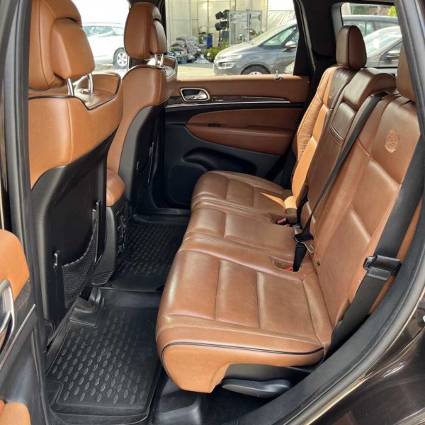 Jeep Grand Cherokee 2011 г 216631 км - Image 21