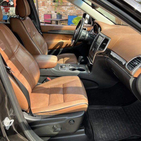Jeep Grand Cherokee 2011 г 216631 км - Image 31