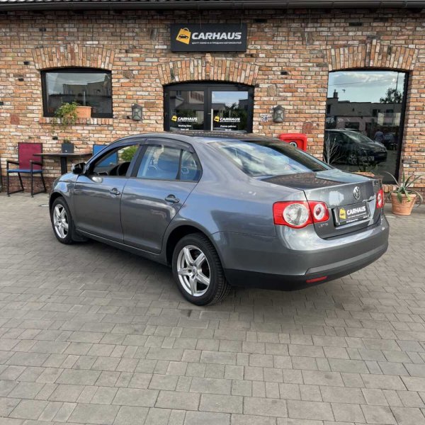 Volkswagen Jetta 2007 г 305068 км - Image 4