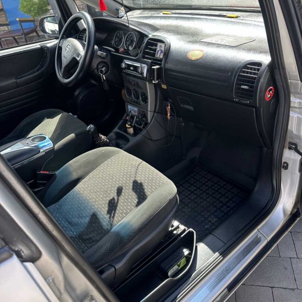 Opel Zafira 2003 г 394212 км - Image 17
