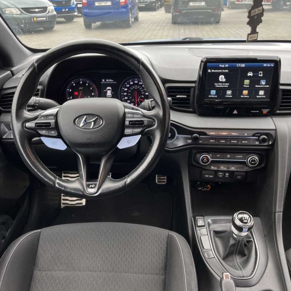Hyundai Veloster 2018 г 55298 км - Image 26