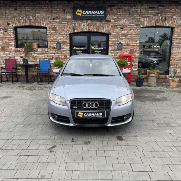 Audi A4 2005 г 256210 км - Image 2