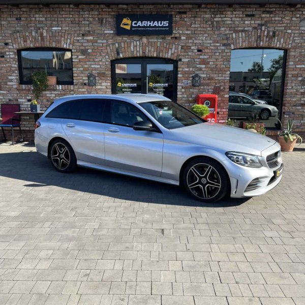 Mercedes C-класс 2019 г 188351 км