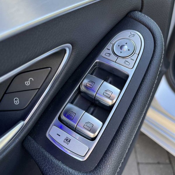 Mercedes C-класс 2019 г 188351 км - Image 9