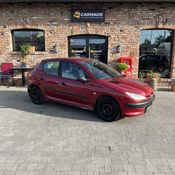Peugeot 206 2000 г 317064 км