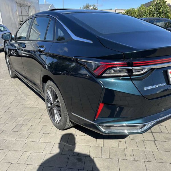 DongFeng Aeolus Shine Max 2023 г 14371 км - Image 7