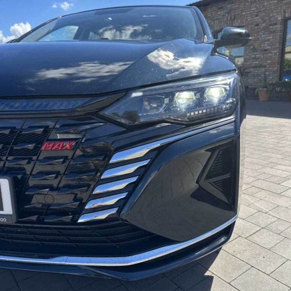 DongFeng Aeolus Shine Max 2023 г 14371 км - Image 9